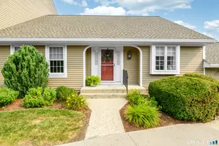 90 S Mill Dr, Glastonbury, CT 06073 - Photo 2