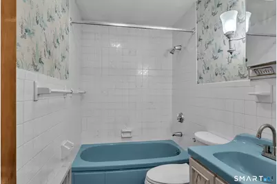 4 Fair Street, Enfield, CT 06082 - Photo 16