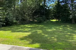 109 Cottage St, Trumbull, CT 06611 - Photo 24