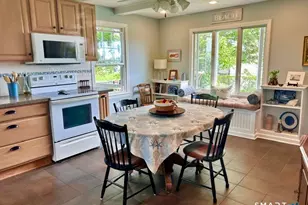 82 Menunketesuck Rd, Westbrook, CT 06498 - Photo 10