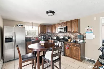 21 Cromwell Street, Hartford, CT 06114 - Photo 8