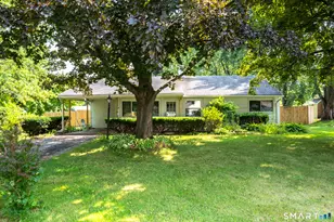 7 Weymouth Dr, Enfield, CT 06082 - Photo 1