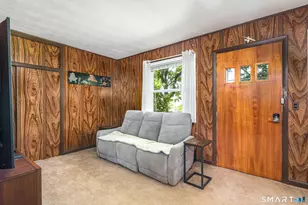 7 Weymouth Dr, Enfield, CT 06082 - Photo 6