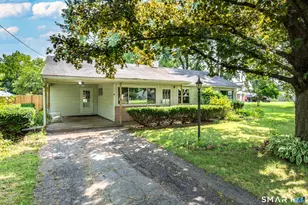 7 Weymouth Dr, Enfield, CT 06082 - Photo 4