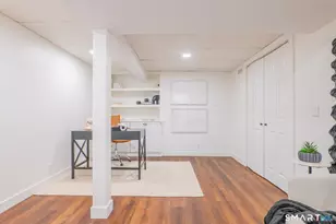 55 Mill Plain Rd, Danbury, CT 06811 - Photo 32