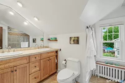 44 Taylor Place, Branford, CT 06405 - Photo 36