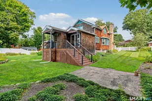 44 Taylor Pl, Branford, CT 06405 - Photo 8
