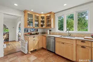 44 Taylor Pl, Branford, CT 06405 - Photo 28