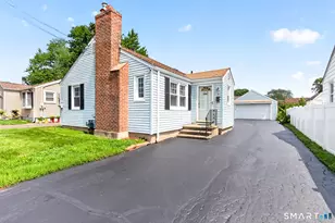 30 Yale St, West Hartford, CT 06110 - Photo 36