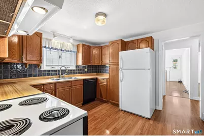 30 Yale Street, West Hartford, CT 06110 - Photo 20