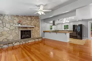 7 Ivy Ct, Colchester, CT 06415 - Photo 8