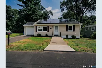 78 Venice Avenue, Waterbury, CT 06708 - Photo 1