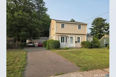 40 Suffolk Drive, East Hartford, CT 06118 - Photo 1