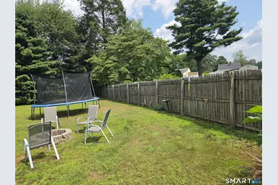 40 Suffolk Drive, East Hartford, CT 06118 - Photo 4