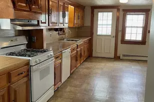 37 Richmondville Ave, Westport, CT 06880 - Photo 2