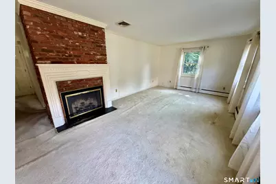 40 Old Colony Drive, Waterbury, CT 06708 - Photo 12