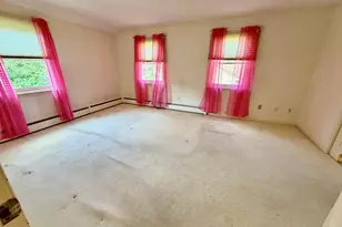 40 Old Colony Dr, Waterbury, CT 06708 - Photo 18