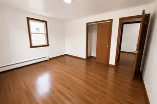98 Hartley Dr, Waterbury, CT 06705 - Photo 8