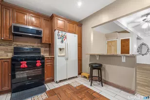 706 Maple St, Bridgeport, CT 06607 - Photo 14