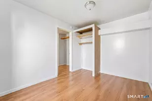 33 Vista Pl, Waterbury, CT 06708 - Photo 8