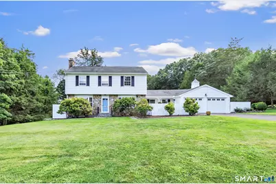 27 Brittany Avenue, Trumbull, CT 06611 - Photo 2