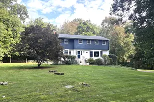 15 Fire Hill Ln, Redding, CT 06896 - Photo 4
