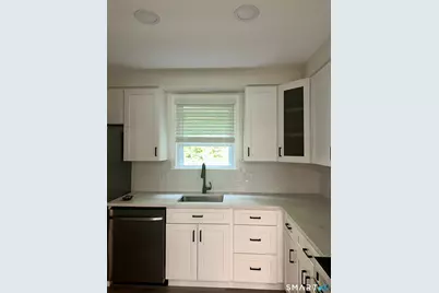 54 Briarwood Lane #B, Branford, CT 06405 - Photo 12