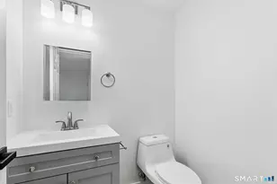 62 Chestnut St Ext, Danbury, CT 06810 - Photo 20