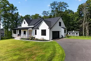 4 Newberry St, Haddam, CT 06441 - Photo 2