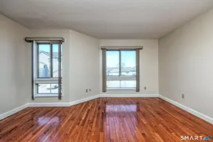 1423 Quinnipiac Ave, New Haven, CT 06513 - Photo 12