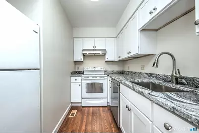1423 Quinnipiac Avenue #302, New Haven, CT 06513 - Photo 6