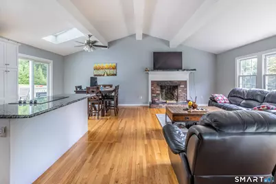 18 Buckingham Road, Seymour, CT 06483 - Photo 4