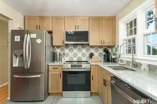 280 E Main St, Clinton, CT 06413 - Photo 6