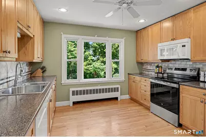 365 Adley Road, Fairfield, CT 06825 - Photo 12