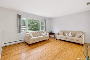 1144 Long Hill Rd, Guilford, CT 06437 - Photo 4