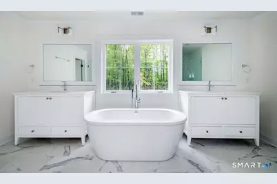4 Vona Way, Newtown, CT 06470 - Photo 34