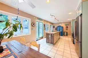 16 Highland Ave, Branford, CT 06405 - Photo 8