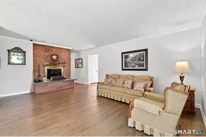 570 Burr Street, Fairfield, CT 06824 - Photo 14