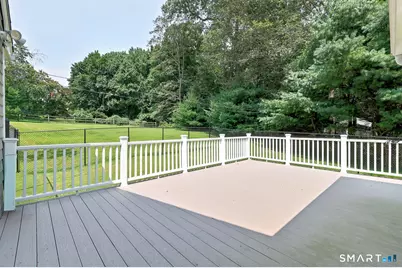 570 Burr Street, Fairfield, CT 06824 - Photo 6