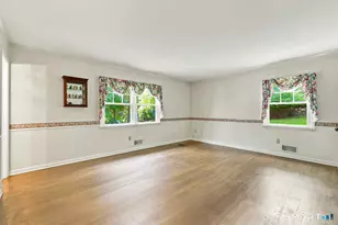 570 Burr St, Fairfield, CT 06824 - Photo 24