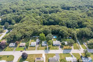 57 Nantucket Dr, Groton, CT 06355 - Photo 4