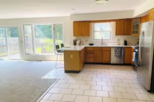 175 Meadows End Rd, Milford, CT 06460 - Photo 6