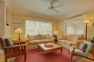 1164 Ocean Ave, New London, CT 06320 - Photo 6