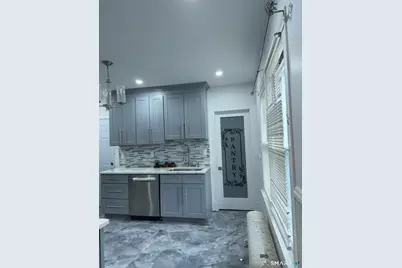101 Branford Street, Hartford, CT 06112 - Photo 6