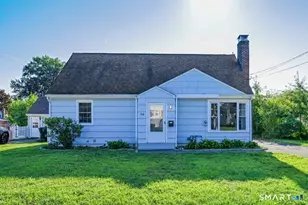114 Randal Ave, West Hartford, CT 06110 - Photo 2
