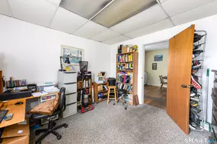 52 Putnam Ave, Hamden, CT 06517 - Photo 16