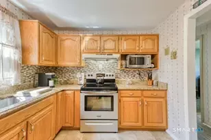 38 Kenwood Dr, Vernon, CT 06066 - Photo 6