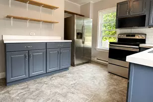 34 A Woodstock Rd, Pomfret, CT 06259 - Photo 2