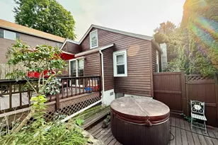 21 Parallel St, Norwalk, CT 06850 - Photo 6
