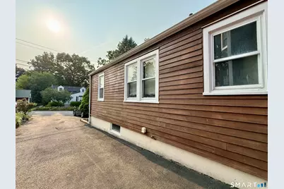 21 Parallel Street, Norwalk, CT 06850 - Photo 8
